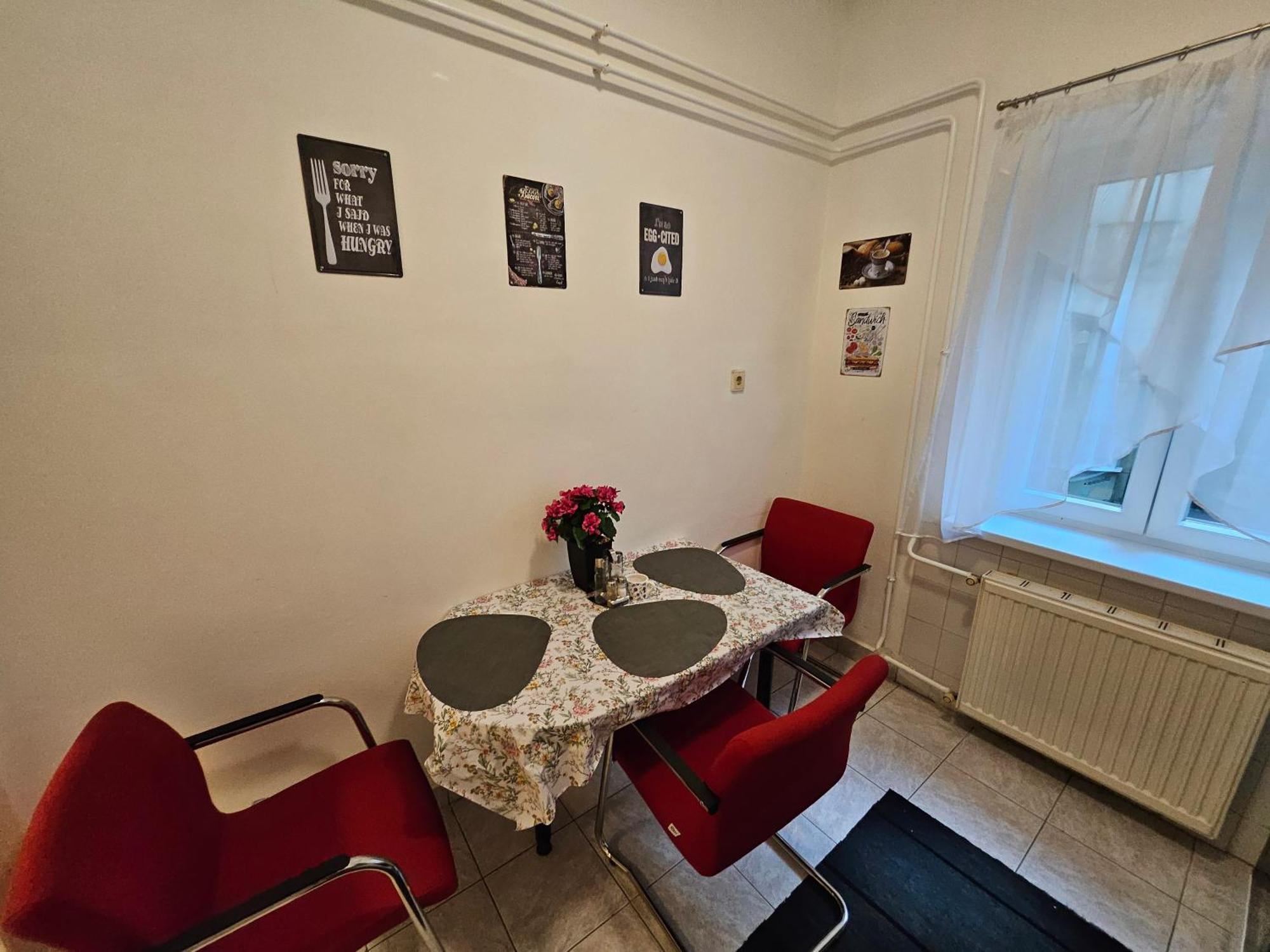 Pet Friendly 2Bdr Apartment บูดาเปสต์ ภายนอก รูปภาพ